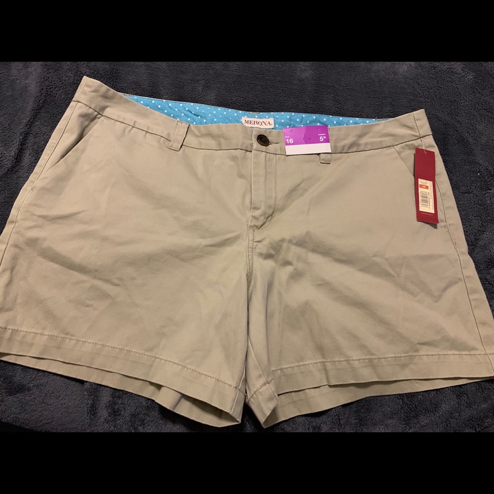 Women’s Merona size 16 Khaki Shorts